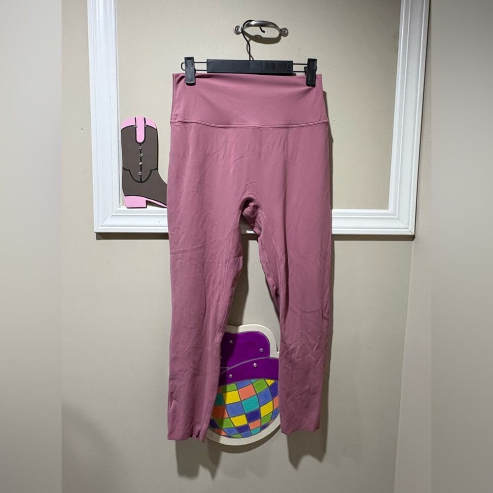Stylish Pink Leggings for Women